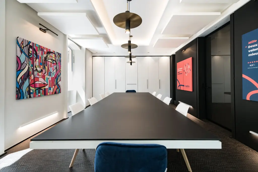 Solution acoustique murale sur mesure avec impression haute définition pour une absorption phonique optimale